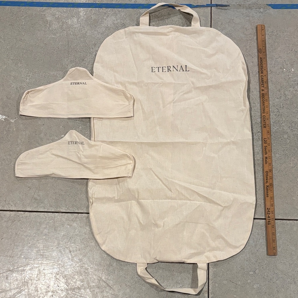 Eterna Cream Travel Garment Bag with Shoe Covers